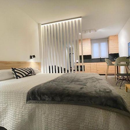 Apartamentos Mk77 Leon - Lahoz Esterno foto