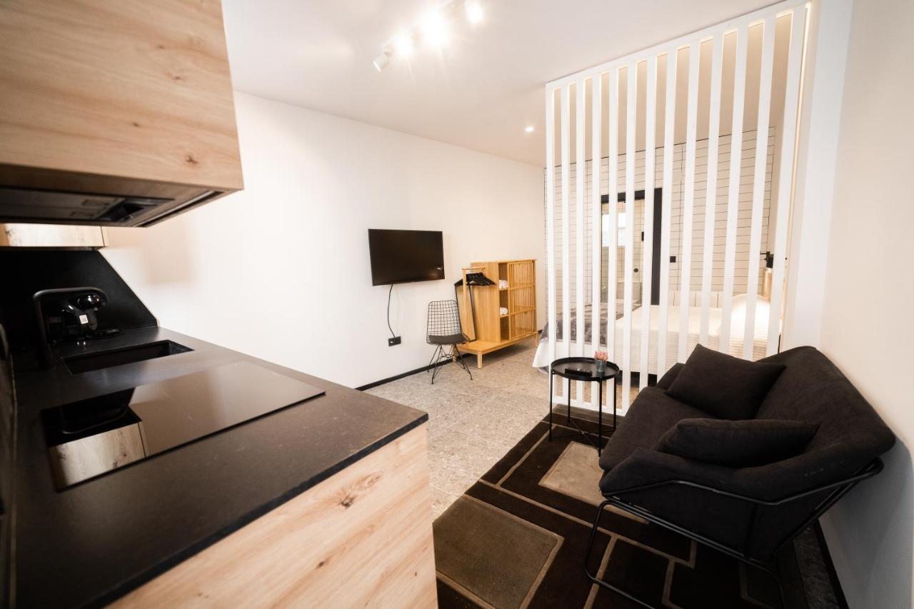 Apartamentos Mk77 Leon - Lahoz Esterno foto